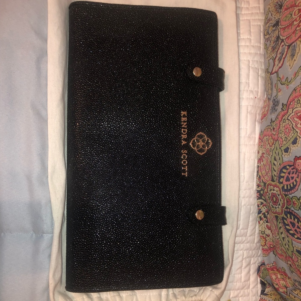Kendra Scott Jewelry Case